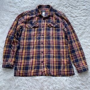 Patagonia Men’s Plaid Flannel 100% Organic Cotton Button Down Long Sleeve Shirt
